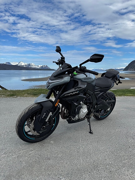 CFMOTO 675 NK 3 of 5