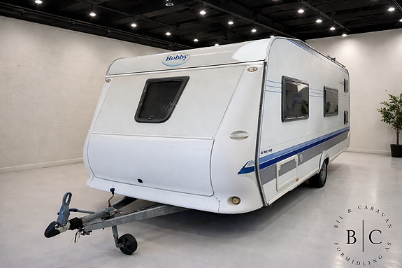 Hobby DE LUXE 560Kmfe / Køyer / Markise / Fukttest