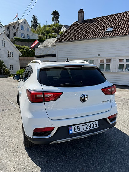 MG ZS EV 7 of 28