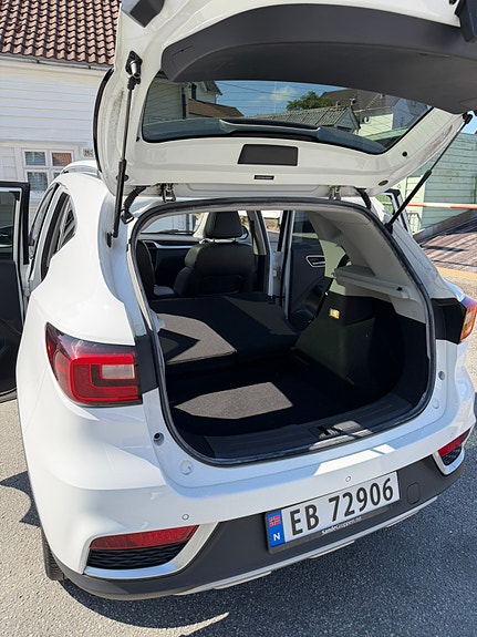 MG ZS EV 18 of 28