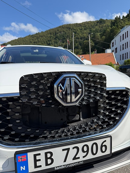 MG ZS EV 26 of 28