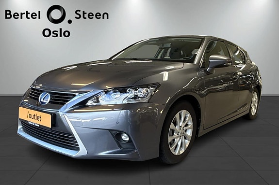 Lexus CT200h