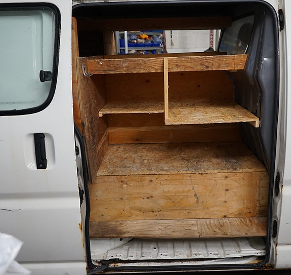 Toyota HiAce 28 of 30