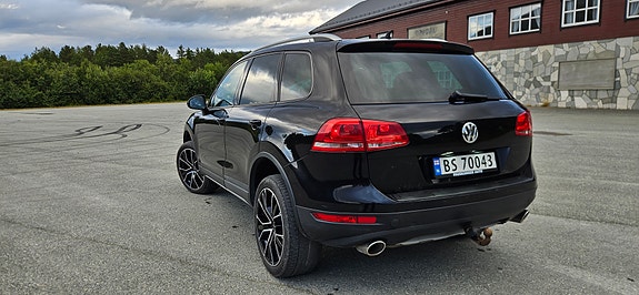 Volkswagen Touareg 8 of 24