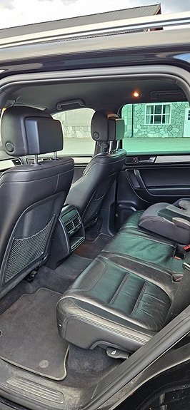 Volkswagen Touareg 22 of 24