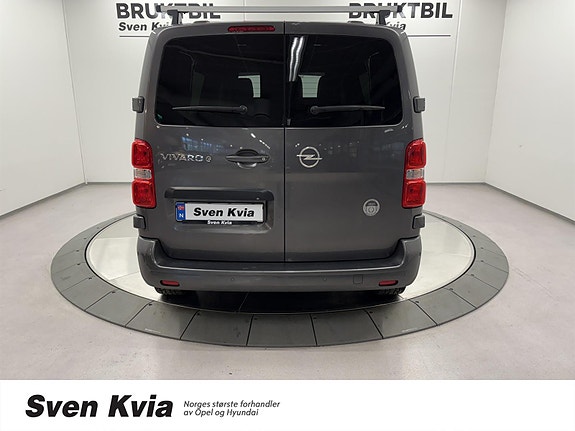 Opel Vivaro 4 of 5