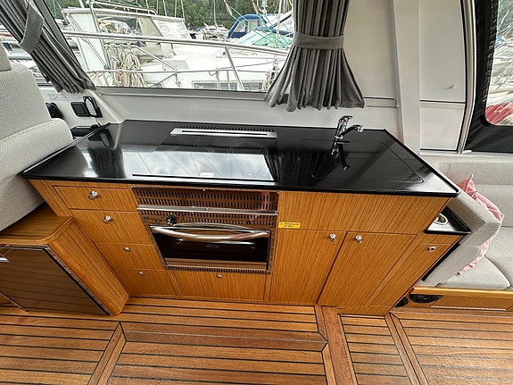 SAGA 330 HT, 2023 modell - Meget godt utstyr. D4-320 - Innbytte vurderes 13 of 25