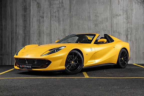 Ferrari 812 GTS 3 of 5