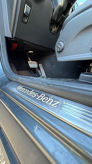 Mercedes-Benz GLC350 e 14 of 18