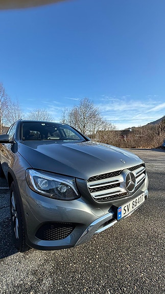 Mercedes-Benz GLC350 e 13 of 18