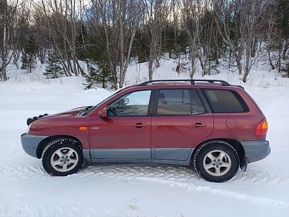 Hyundai Santa Fe 3 of 5