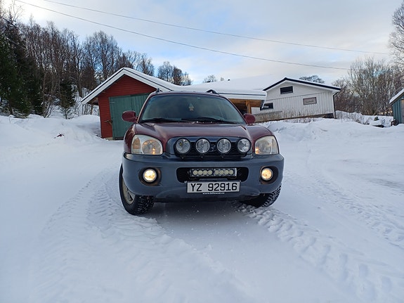 Hyundai Santa Fe 2 of 5