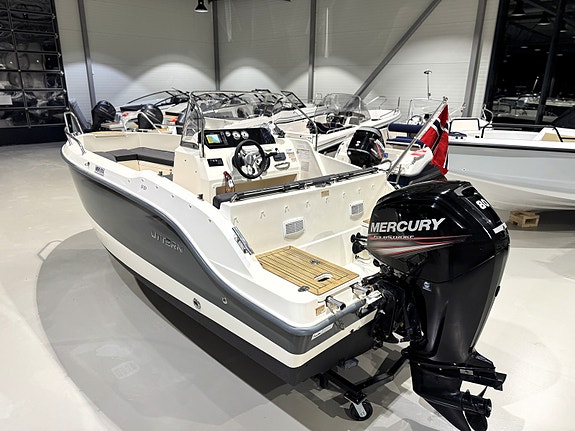 Pen Uttern S51 m/Mercury 80 - Stor service - kalesje - Kun 266 motortimer!