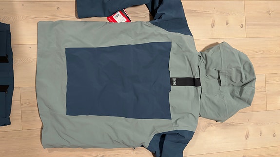 Product image 4 of 8