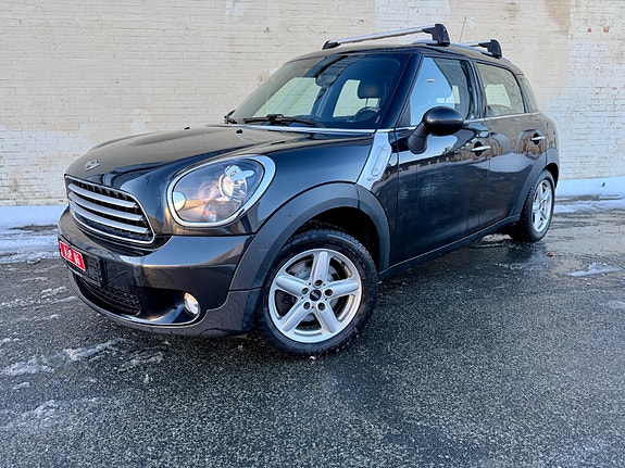MINI Countryman Cooper D 3 of 11
