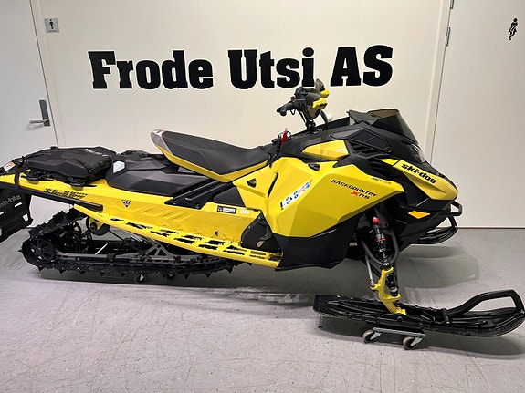 Ski-doo Backcountry X-RS 850 E-TEC Turbo R 180hk