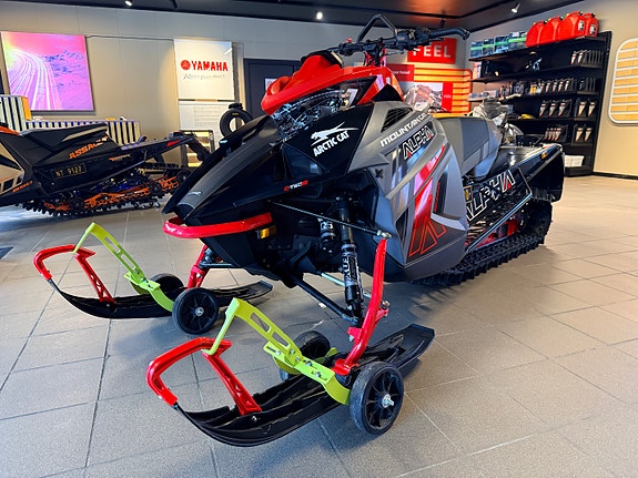 Arctic-cat M 8000 Alpha One 154"