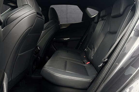Lexus NX450h 11 of 30