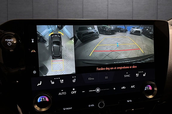 Lexus NX450h 27 of 30