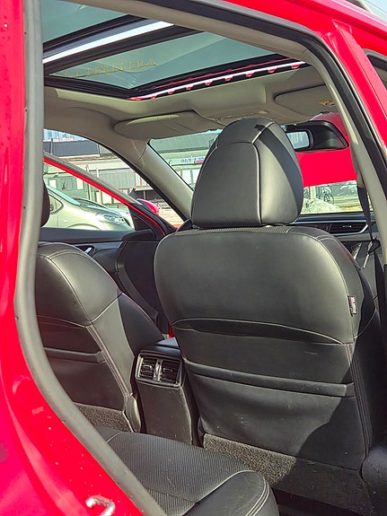 Nissan X-Trail 3 of 5