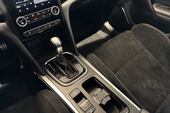 Kombinasjonen av sporty design, praktisk stasjonsvogn og plug‑in hybriddrivlinje gjør dette til en svært komplett bil.