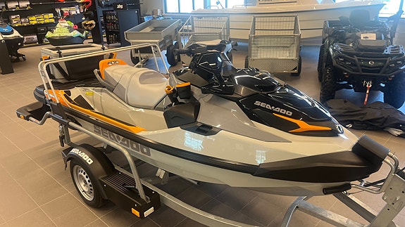 Sea Doo GTX Fishpro Trophy with sound 2 of 7