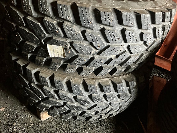 Nokian Hakkappelitta  TRI 440/80-28