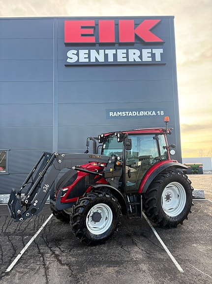 Valtra A95 SH med laster