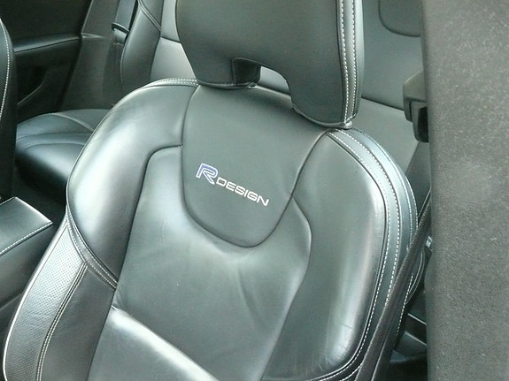 Volvo V40 9 of 30