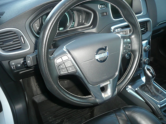 Volvo V40 18 of 30