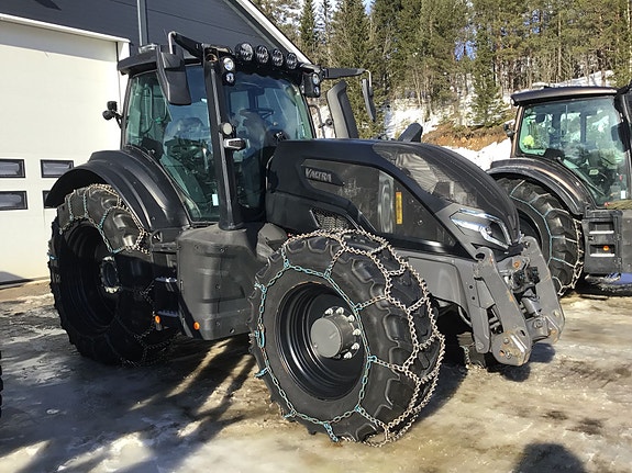 Valtra Q305 Twin Track 2024, kr 2 099 000,-