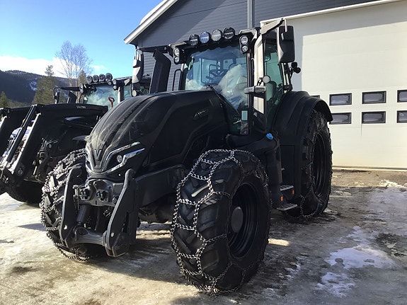 Valtra Q305 Twin Track 2024, kr 2 099 000,-