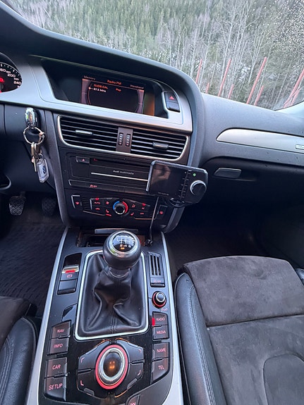Audi A4 6 of 19