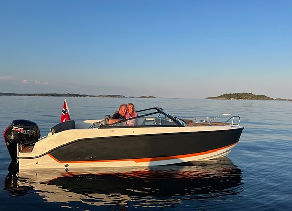 Strøken Uttern D59, selges gunstig. Som ny!