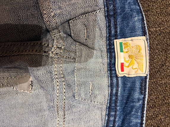 Product image 7 of 9