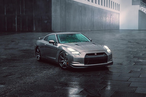 Nissan GT-R