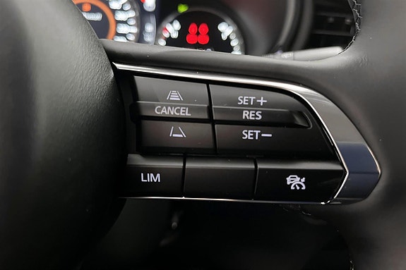 Mazda CX-30 21 of 27