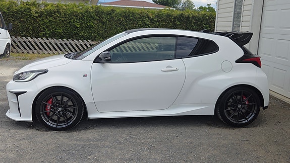 Toyota GR Yaris 3 of 5