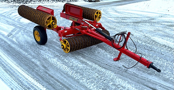 Som ny Väderstad 6,2 m Rollex med steinkasser, heavy duty lager og dragkrok