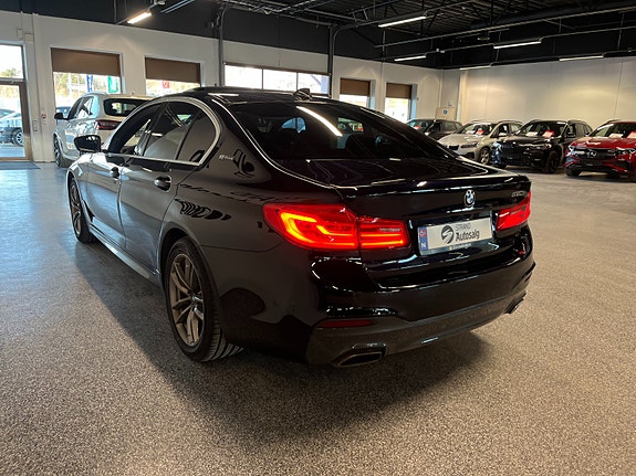 BMW 530e 5 of 5