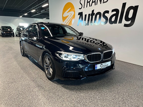 BMW 530e 2 of 5