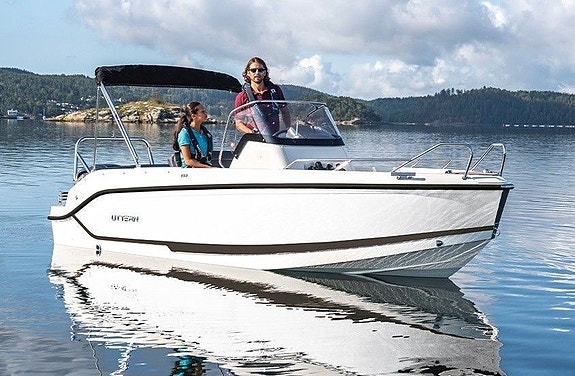 Uttern S 53 White / Mercury F 115 ELPT EFI. Ta kontakt for et hyggelig tilbud.