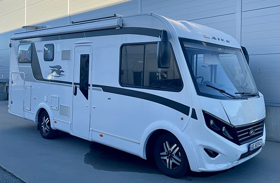 Laika KOSMO 909 // VERDIVINNER! 2021-MODELL TIL 1 149 000 KR!