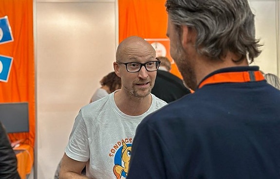 En av våre ansatte på jobb for Søndagsskolen Norge