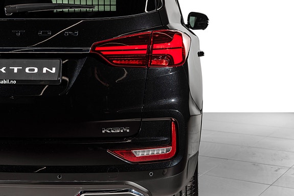 KGM Rexton 7 of 30
