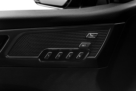 KGM Rexton 14 of 30