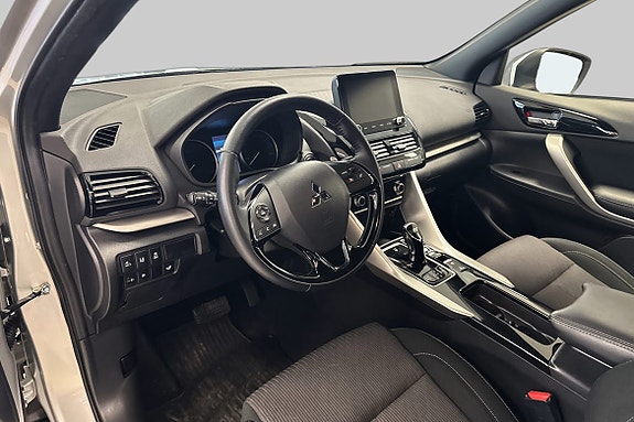 Digital instrumentering og berøringsskjerm med Apple CarPlay.