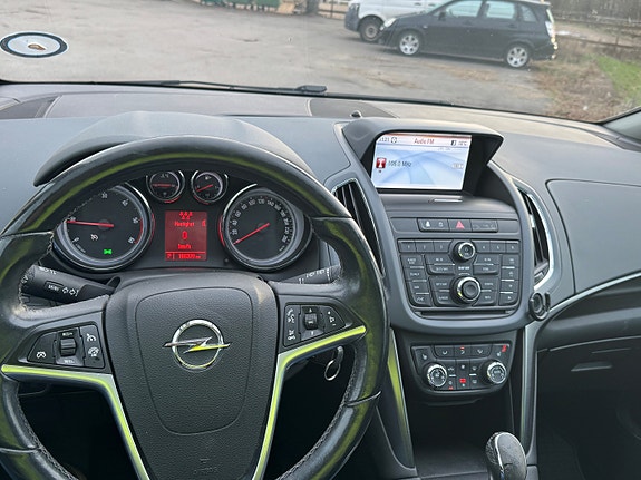 Opel Zafira Tourer 5 of 12