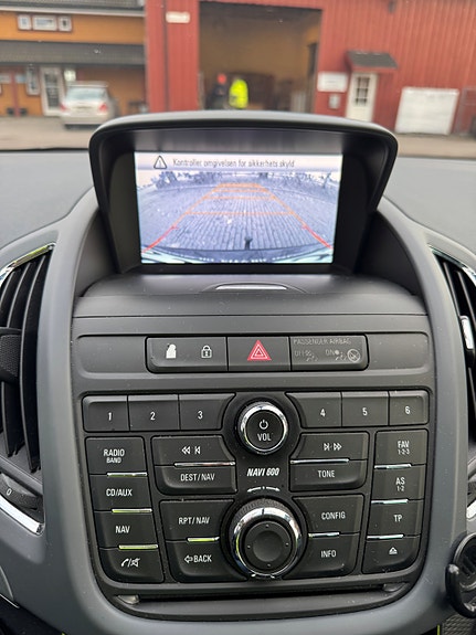 Opel Zafira Tourer 9 of 12
