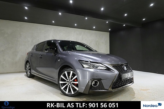 Lexus CT200h